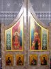 Царски двери на иконостаса на източно-католическия храм в Ямбол.
